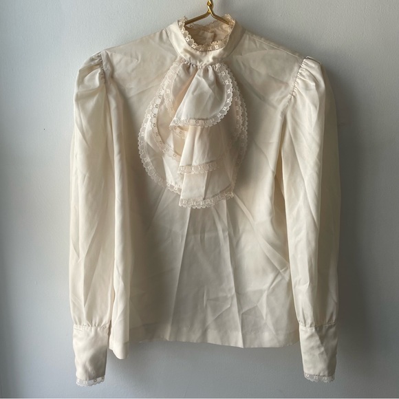 Vintage 60s Ruffle Lace Trim High Neck Flare Sleeve Elegant Cream Top Blouse - Picture 1 of 8